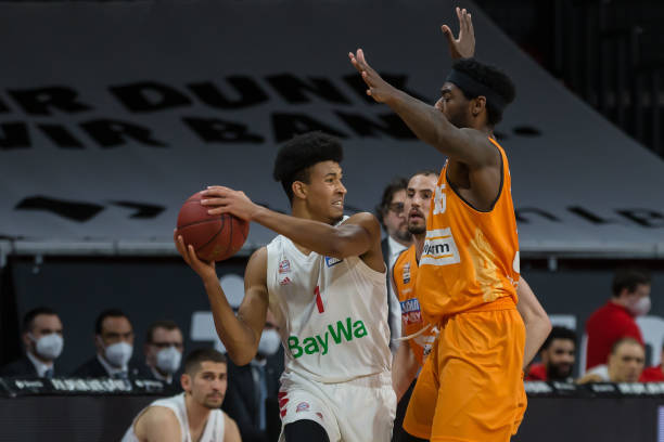 苏炳添重返 苏炳添重返